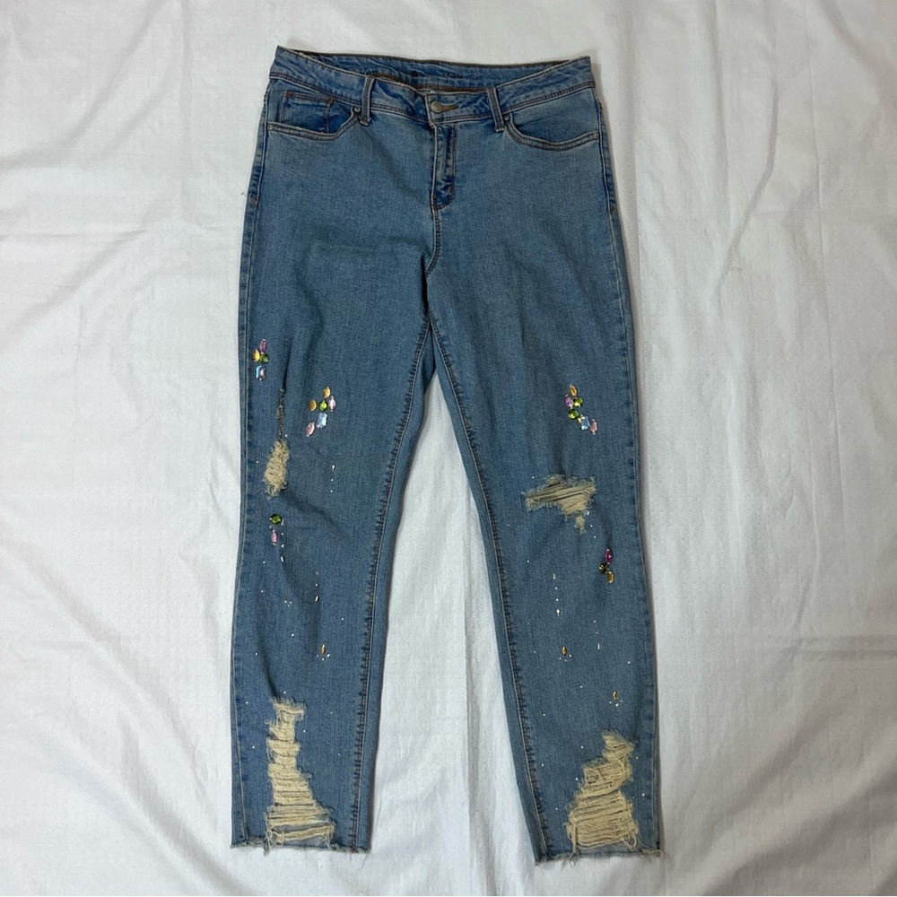 Black Daisy ladies Distressed Ankle Jeans size 9/29
